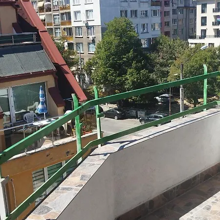 Apartment слънчев Sofia